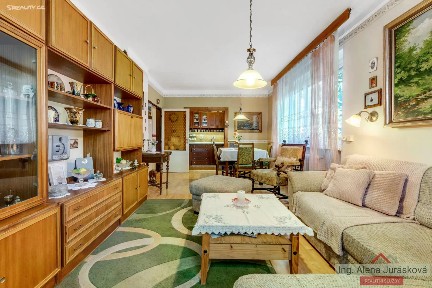 Prodej bytu 3+1 71 m² Na Skalkách, Klecany