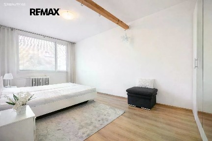 Pronájem bytu 4+kk 107 m² Kazašská, Praha - Vršovice