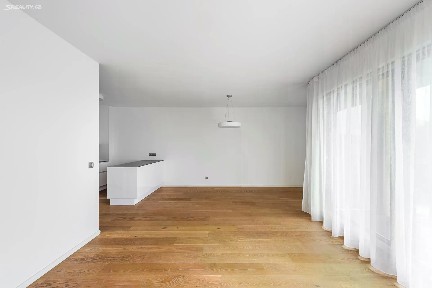 Pronájem bytu 3+kk 92 m² Menclova, Praha - Libeň