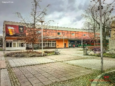Pronájem komerční nemovitosti 1120 m²