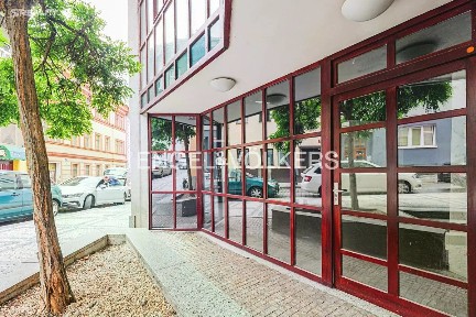 Pronájem obchodního prostoru 57 m² Donská, Praha - Vršovice