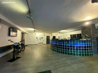 Pronájem kanceláře 900 m² Mikuleckého, Praha - Braník
