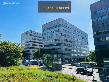 Pronájem kanceláře 839 m²