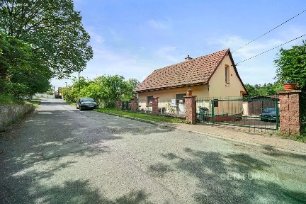 Prodej rodinného domu 98 m², pozemek 438 m² U Potoka, Vodochody - Hoštice