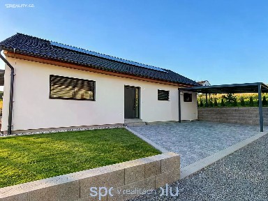Zlámanec, Uherské Hradiště
