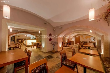 Prodej restaurace 655 m²