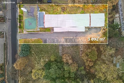 Prodej obchodního prostoru 1348 m²