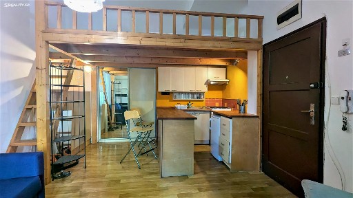 Pronájem bytu 1+kk 28 m² Francouzská, Praha - Vinohrady