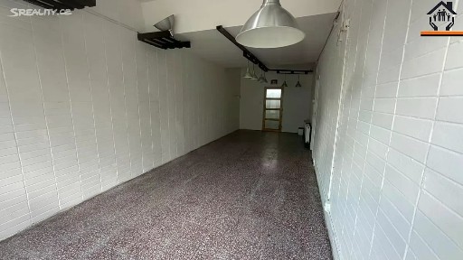 Pronájem komerční nemovitosti 74 m²