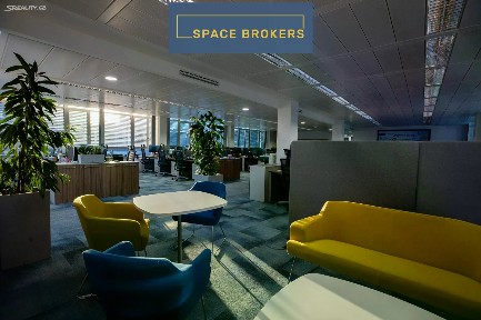 Pronájem kanceláře 440 m²
