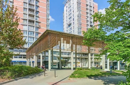 Pronájem kanceláře 183 m²