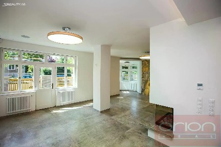 Pronájem rodinného domu 250 m², pozemek 351 m²