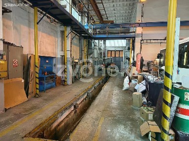 Pronájem výrobní haly, prostoru 188 m²