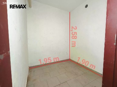 Pronájem skladového prostoru 4 m² Vavřenova, Praha - Braník