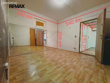 Pronájem kanceláře 12 m² Vavřenova, Praha - Braník
