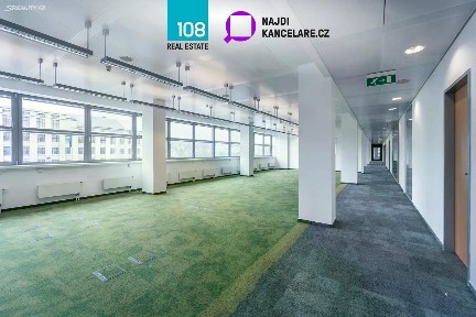 Pronájem kanceláře 860 m²