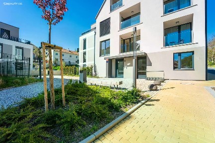 Pronájem ordinace 82 m²