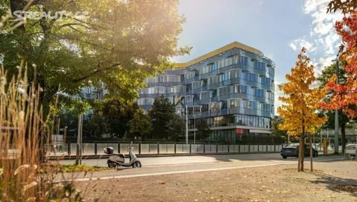 Pronájem kanceláře 350 m² Českomoravská, Praha - Libeň