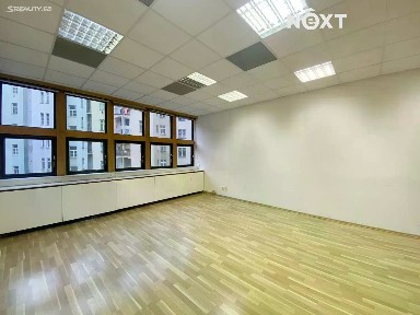Pronájem kanceláře 114 m²