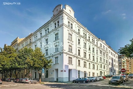 Pronájem kanceláře 57 m²