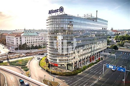 Pronájem kanceláře 1080 m²