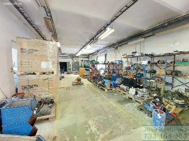 Pronájem výrobní haly, prostoru 533 m²