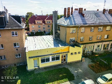 Prodej obchodního prostoru 230 m²