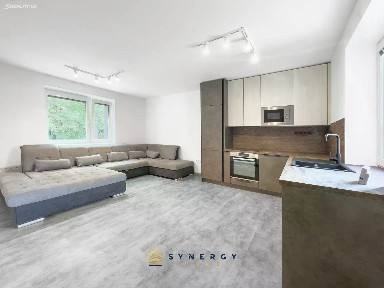Pronájem rodinného domu 130 m², pozemek 450 m²