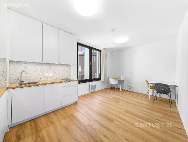 Prodej bytu 2+kk 36 m² Na Větrníku, Praha - Břevnov