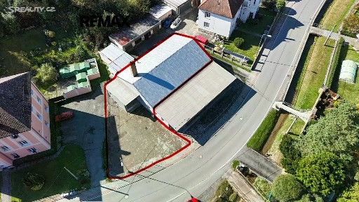 Brněnec