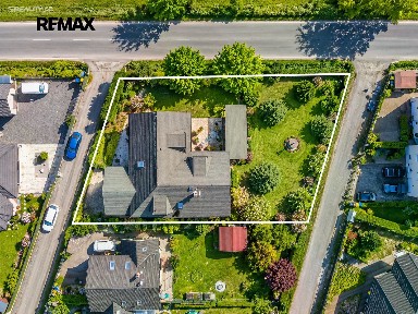 Prodej rodinného domu 286 m², pozemek 1078 m²