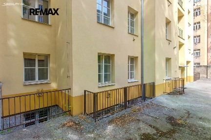 Prodej kanceláře 77 m²