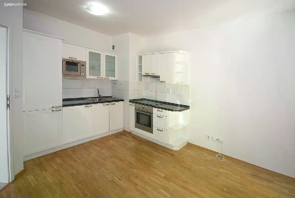 Pronájem bytu 2+kk 40 m²