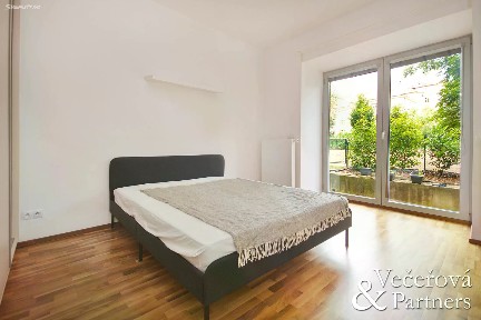 Praha, Praha 6, Dejvice, Nikoly Tesly, 8