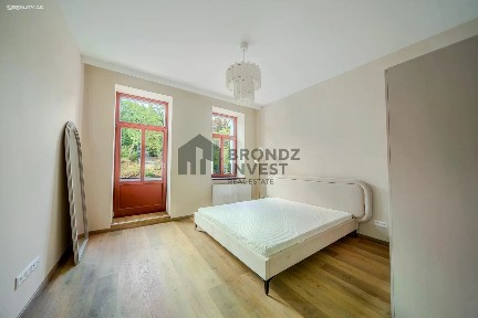 Pronájem bytu 2+kk 48 m²