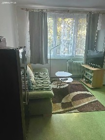 Pronájem bytu 1+1 38 m²