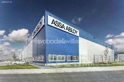 Pronájem výrobní haly, prostoru 2170 m²