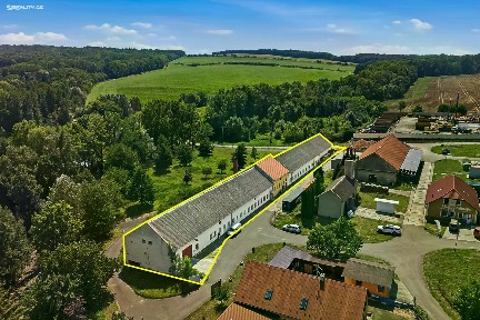 Prodej výrobní haly, prostoru 2200 m²