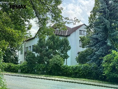 Prodej komerční nemovitosti 1551 m²