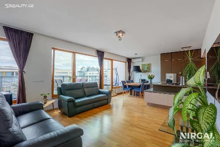 Prodej bytu 5+kk 141 m² Brzorádových, Praha - Jinonice