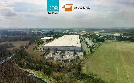Pronájem skladového prostoru 15000 m²