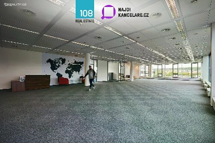 Pronájem kanceláře 1261 m²