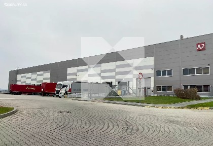 Pronájem skladového prostoru 3000 m²