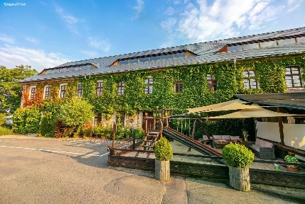 Prodej restaurace 500 m²
