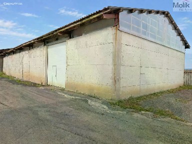 Pronájem skladového prostoru 400 m²