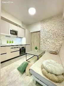 Prodej komerční nemovitosti 62 m²