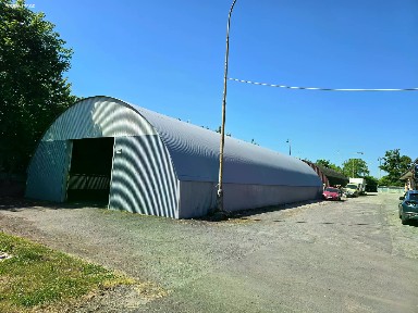 Pronájem skladového prostoru 180 m²