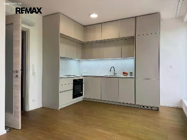 Pronájem bytu 2+kk 53 m² Drahobejlova, Praha - Libeň