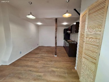 Pronájem bytu 2+kk 33 m²