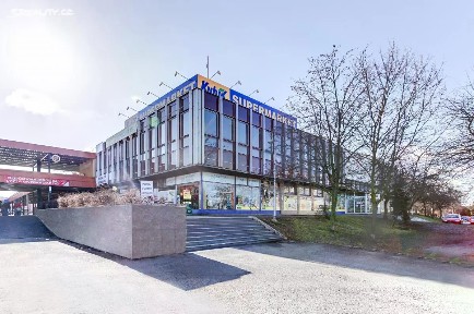 Pronájem obchodního prostoru 91 m²